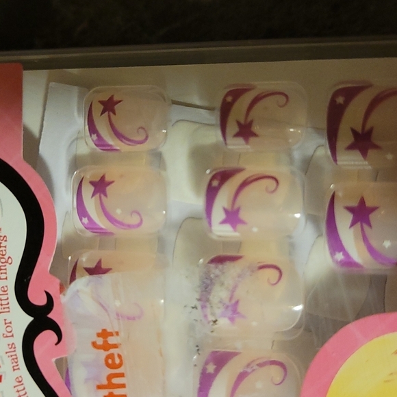 Fing'rs press-on nails - Picture 10 of 11